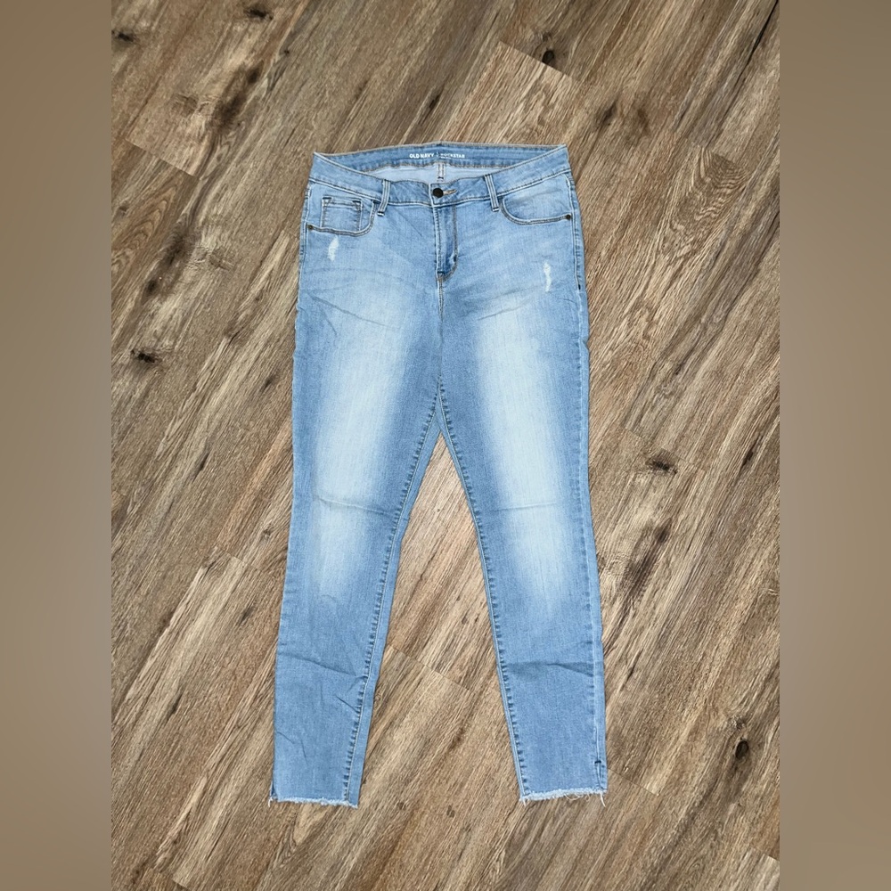 Old Navy Women's Light Blue Skinny Rockstar Jeans